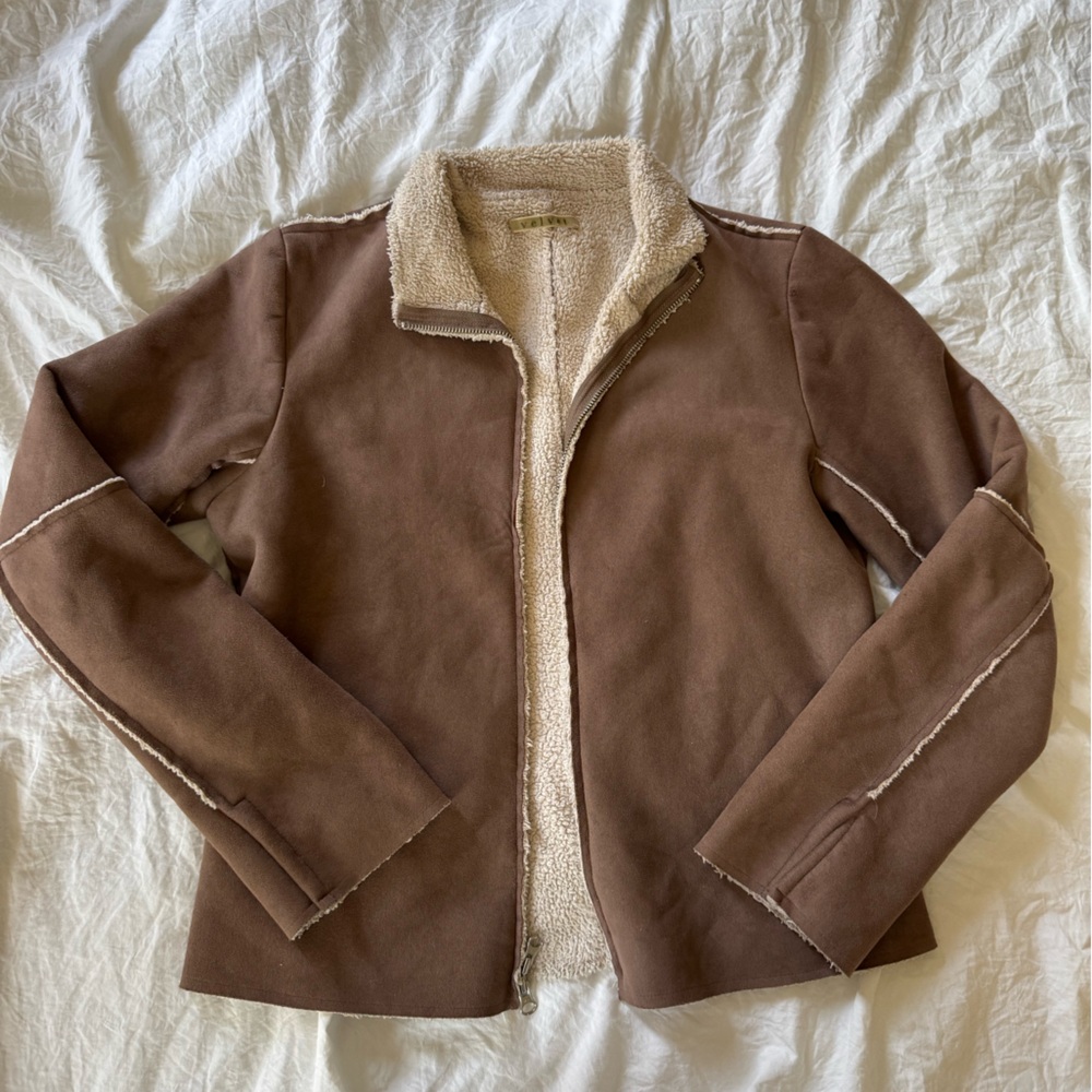 Chocolate Brown Faux Sherpa/Suede Zip Up Jacket - Size Medium